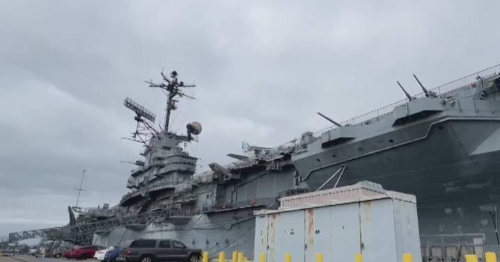 USS Hornet hosts special exhibits for San Francisco's Fleet Week