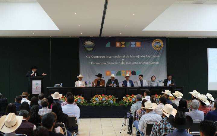 Celebran III Encuentro Ganadero del Desierto Chihuahuense