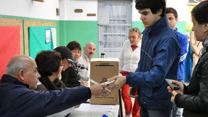 Elecciones 2025: cómo consultar el padrón electoral para votar el próximo domingo