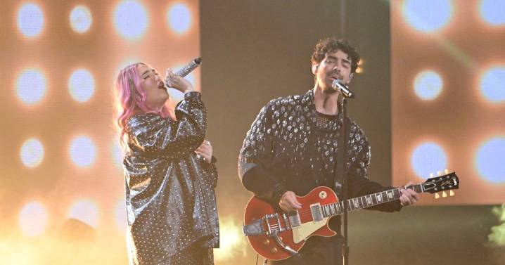 Joe Jonas niega haber consumido drogas durante concierto