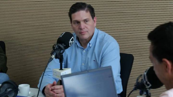 Juan Carlos Pinzón anunciaría su candidatura presidencial respaldado por el partido Verde Oxígeno