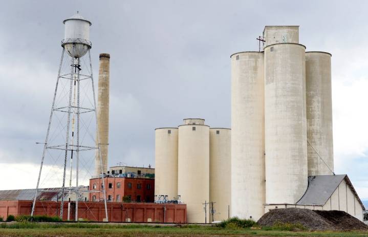 Man rescued after a 2-story fall in Longmont’s sugar factory