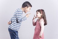 Las peleas entre hermanos puede fortalecer la empatía y la autonomía infantil