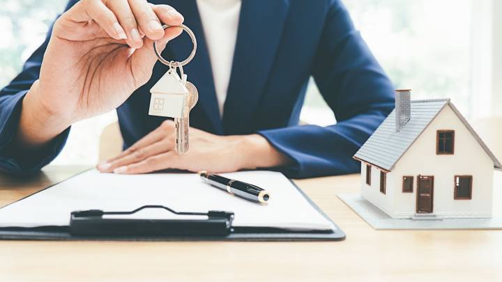 Buying Homes With Bitcoin? $6-B Firm Says It’s Making That A 'Priority'