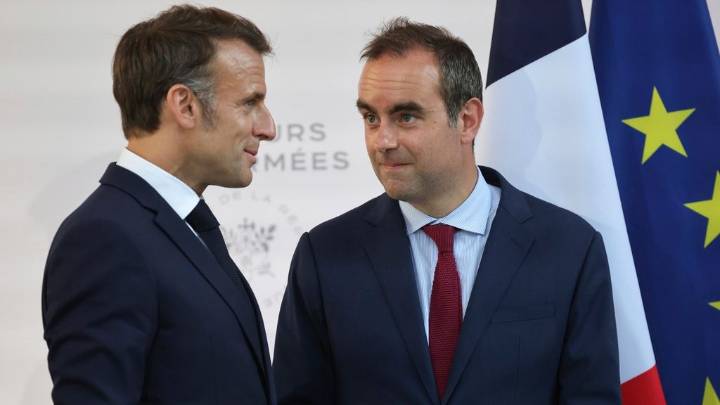 France's government collapses again: What could happen next?