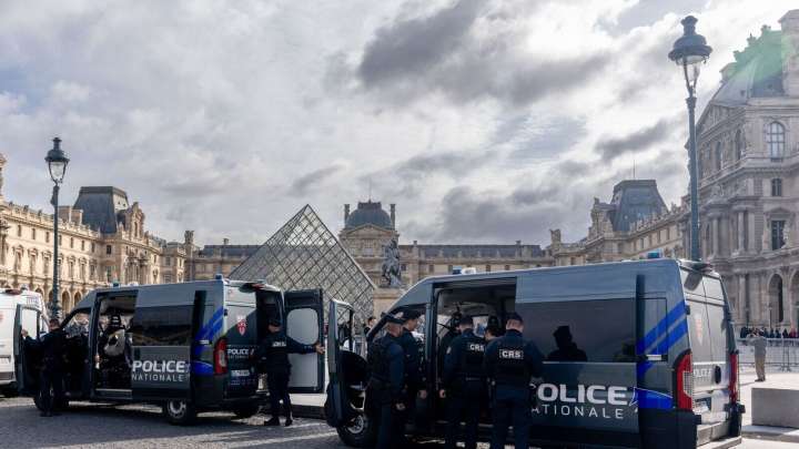 Louvre heist: France arrests five new suspects