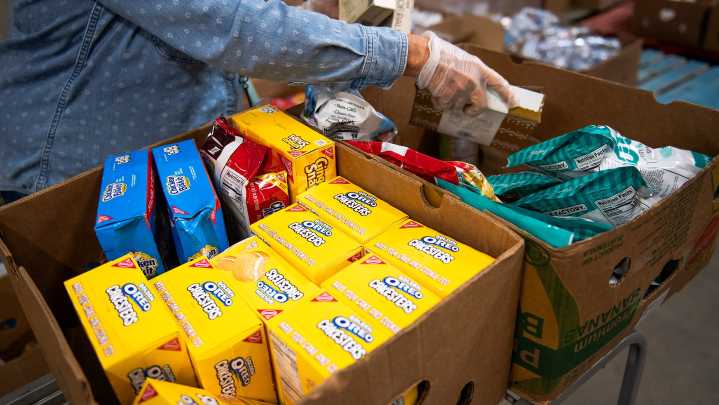 Food bank calls for donations ahead of 'unprecedented' SNAP pause