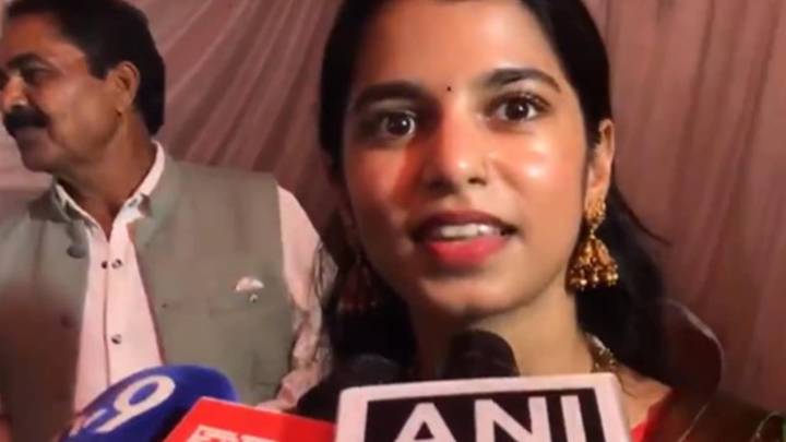 Could BJP field Maithili Thakur to strike the right note in Mithilanchal? Party, young folk singer drop some hints