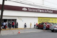 Estalla huelga en Nacional Monte de Piedad