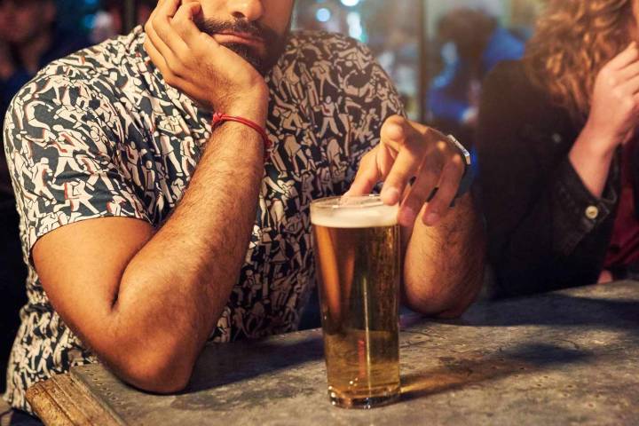Woman Says Her Boyfriend Seemed ‘Sad’ After She Critiqued His Karaoke Performance