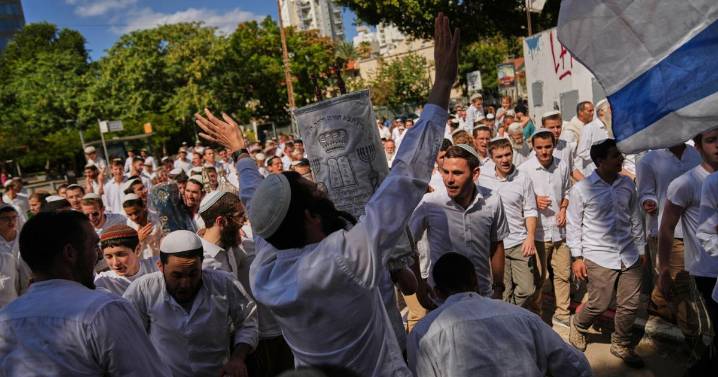 Fragile Gaza ceasefire holds; Israel kills 3 Palestinians