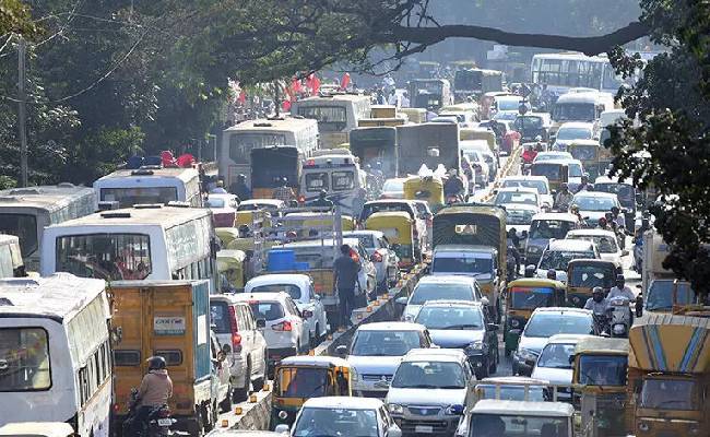 Traffic to be affected on October 2 evening due to Mangaluru Dasa...