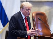 Trump urges Israel to seize chance for peace ahead of Egypt summit and presses for Netanyahu pardon
