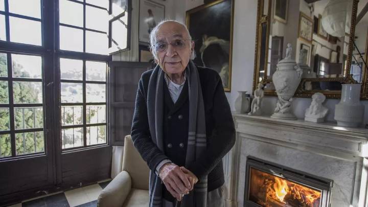 Cultura destina 30.000 euros a la Fundació Francisco Brines per a difondre la figura del poeta
