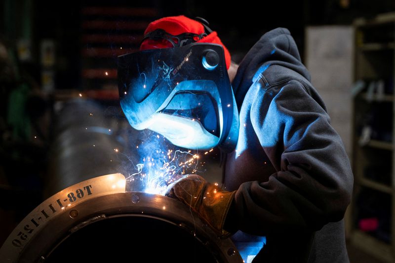 US mid-Atlantic manufacturing contracts in October; price measures increase