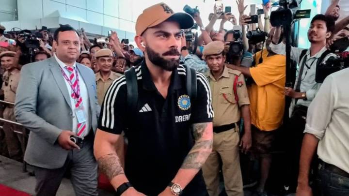 WATCH | Virat Kohli Finally Lands in India to King-Like Welcome Cricket