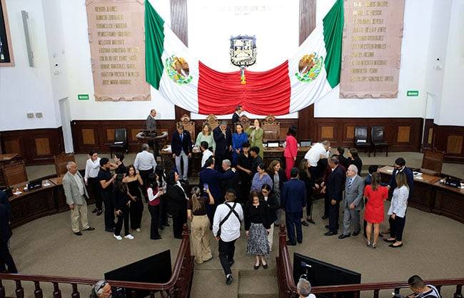 PRI y PAN sin decidir alianza en Coahuila; 15 de diciembre vence el plazo para ello