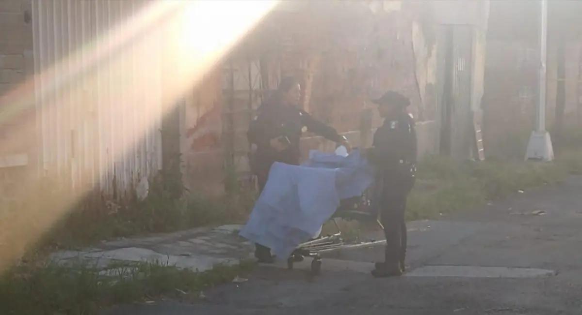 Abandonan cuerpo de una mujer dentro de un carrito de supermercado en Puebla