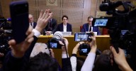 La presidenta del Louvre admite "la herida inmensa" y "el fracaso" tras el 'robo del siglo'