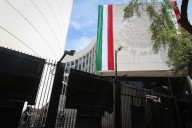 Reportan que trabajadores del Senado y externos formaron red de corrupción