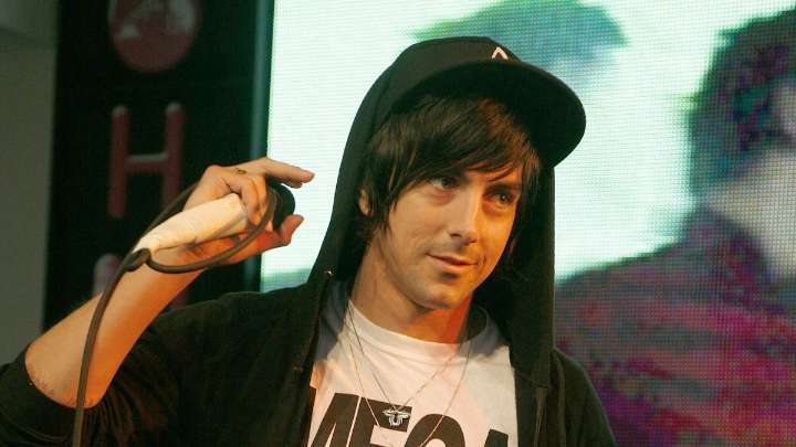 Lostprophets singer Ian Watkins dead after prison attack, cause of death revealed