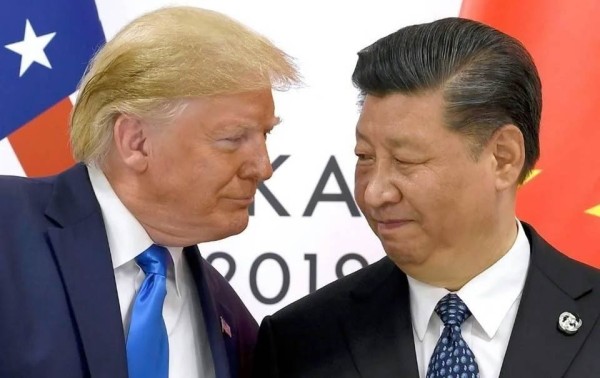 Amenaza Trump con aumentar aranceles a China; caen mercados