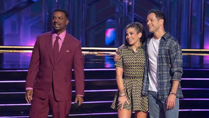 'Boy Meets World' alum, 98, makes emotional appearance on ‘DWTS'