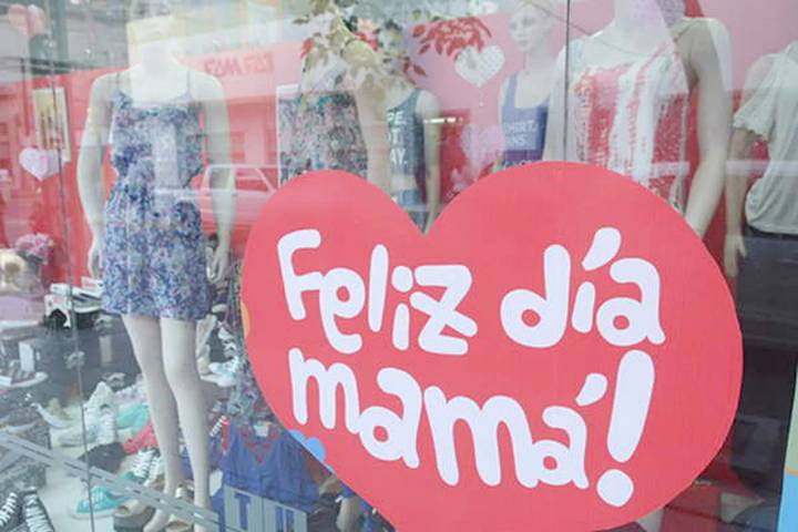 En la previa del Día de la Madre esperan un repunte de las ventas