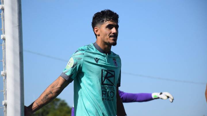 «El objetivo es ascender. Y si puede ser como campeones, mejor»