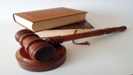 Theft accused hurls slippers at Tamil Nadu magistrate days after shoe