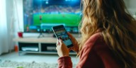 Cómo ver la pantalla de tu móvil Android en un Smart TV paso a paso