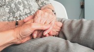 Más recursos y mejor atención: Madrid refuerza la red pública de centros para personas con discapacidad intelectual