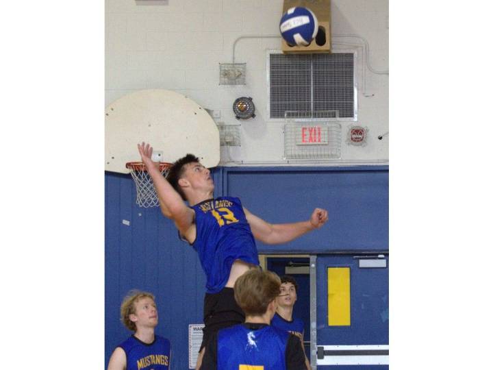 BCI Mustangs senior boys volleyball team has 'come a long way'