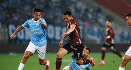 Jairo Vélez dijo que tiene intención de quedarse en Universitario, pero que no depende de él 