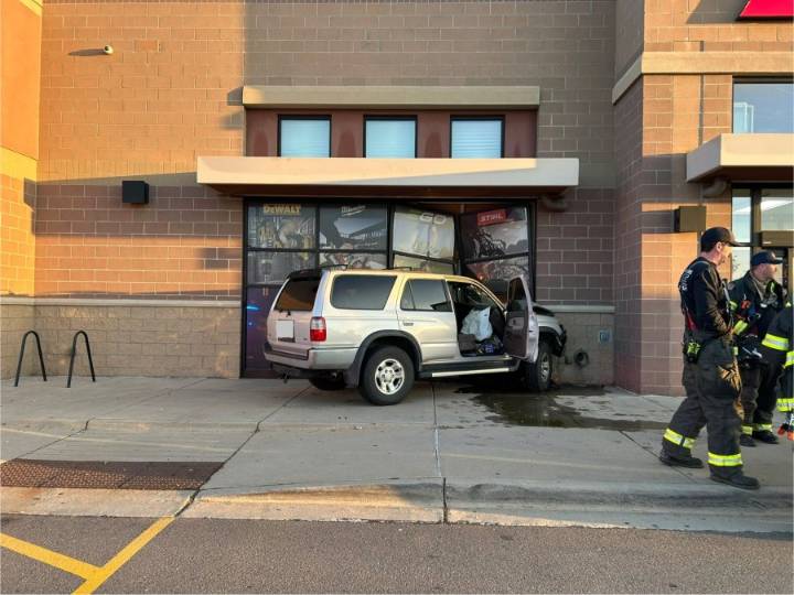 Employee minorly injured after driver crashes into hardware store