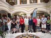Benalmádena reafirma su compromiso con la salud mental en un emotivo acto institucional
