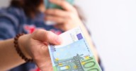 Confirmado por Hacienda: estos son los dos únicos casos en que estás obligado a pagar en efectivo