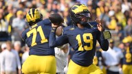 Michigan climbs back into AP college football poll