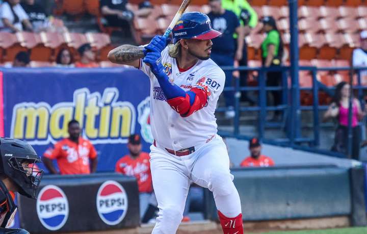 El grandeliga Gabriel Arias recibe amenaza de muerte tras cometer 2 errores en el Universitario