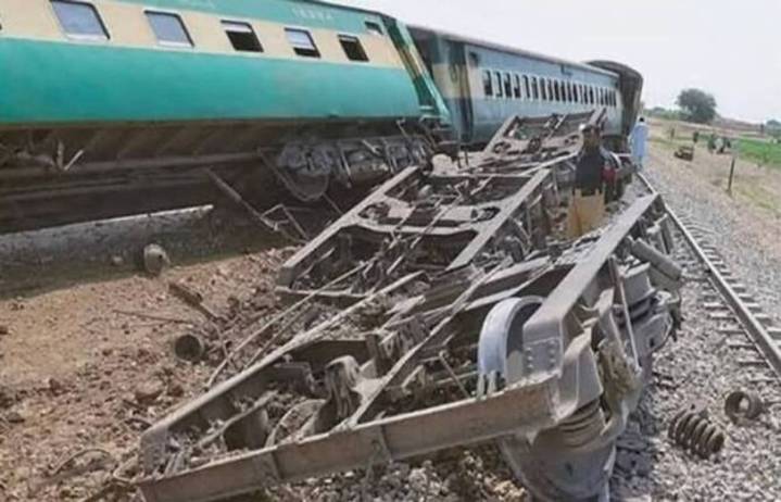 Pakistan: Jaffar Express attacked again, seven injured