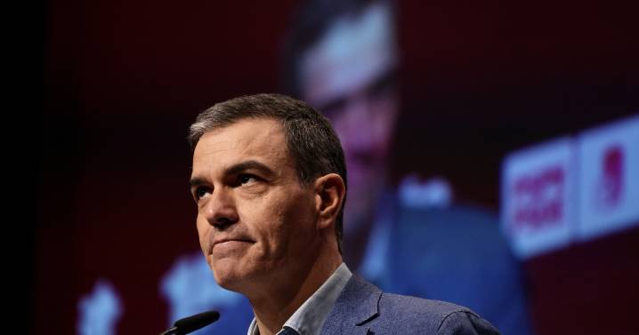 El Gobierno blinda a Sánchez en el funeral de las víctimas de la dana un año después de su huida de Paiporta