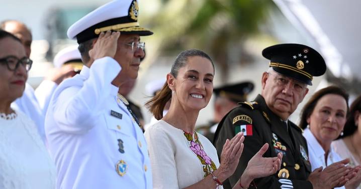 Marina celebra 204 aniversario de la Armada: ‘Nunca se rinde’
