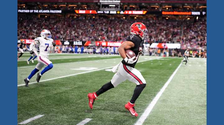 Bijan Robinson's 81-yard touchdown run is longest rush in the NFL this season