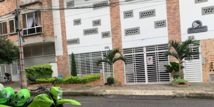 Millonario atraco en Bucaramanga: delincuentes amordazaron a tres personas y huyeron con el botín