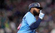 Vladimir Guerrero Jr. y George Springer despiertan en Seattle y los Blue Jays aplastan a los Mariners