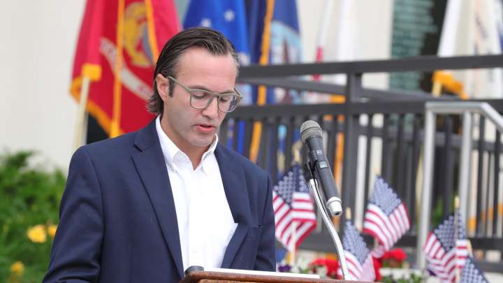 Royal Oak mayor, allies raises big bucks thanks to special interests, critics say