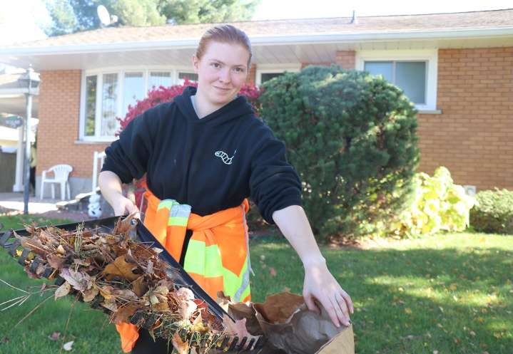 'Nice service' helps Sault seniors with winter prep