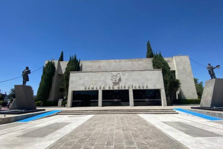 ¿Por qué no se realizó la sesión del Congreso de Hidalgo en la sala de plenos?