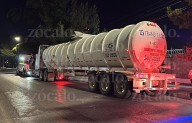 Caen dos huachicoleros tras persecución en la carretera Saltillo