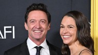 Hugh Jackman y Sutton Foster debutan como pareja en la alfombra roja